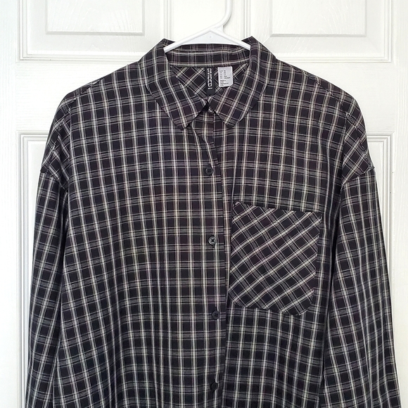 🌟 H&M Oversized Cotton Shirt 🌟 - Picture 2 of 7